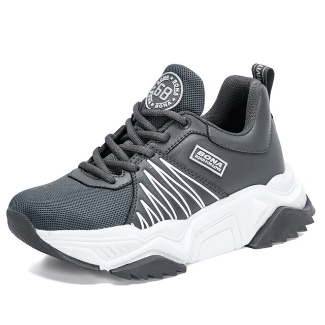 Mila Women's Sneaker