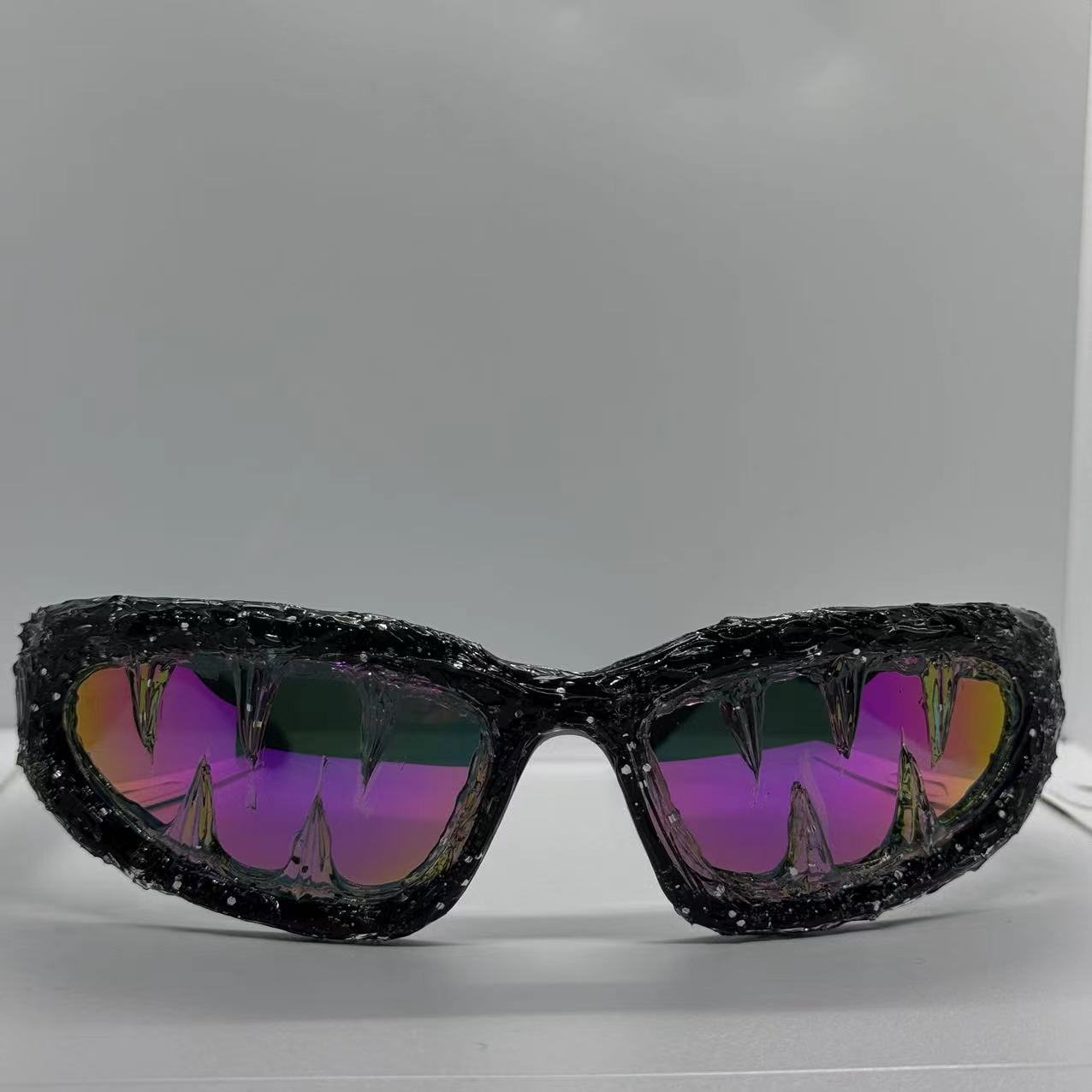 Venom Drip Resin Sunglasses