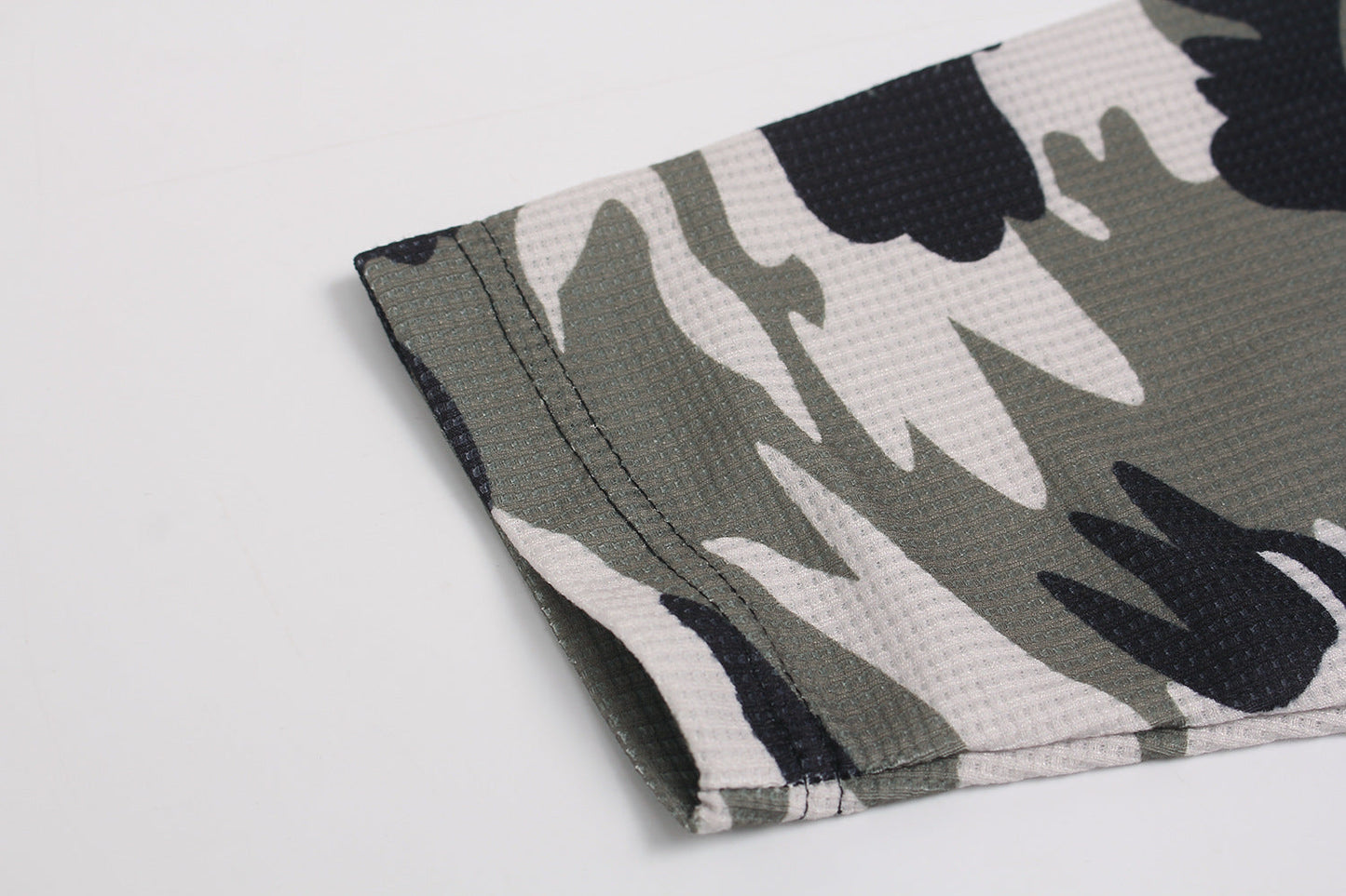 Camo 'Ghost' Breathable Long Sleeve Sweatshirt