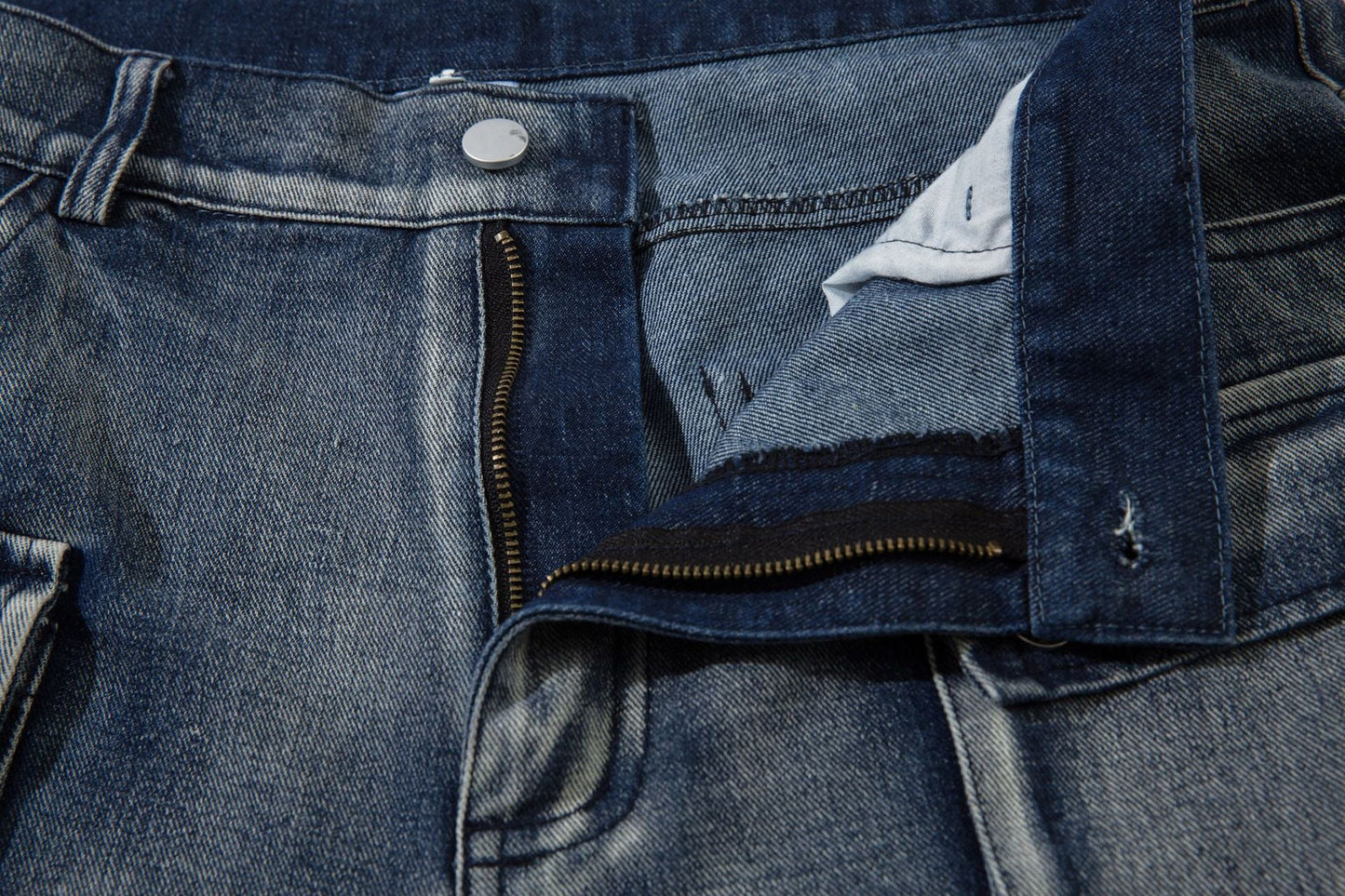 Barbed Baggy Embroidery Cargo Pants