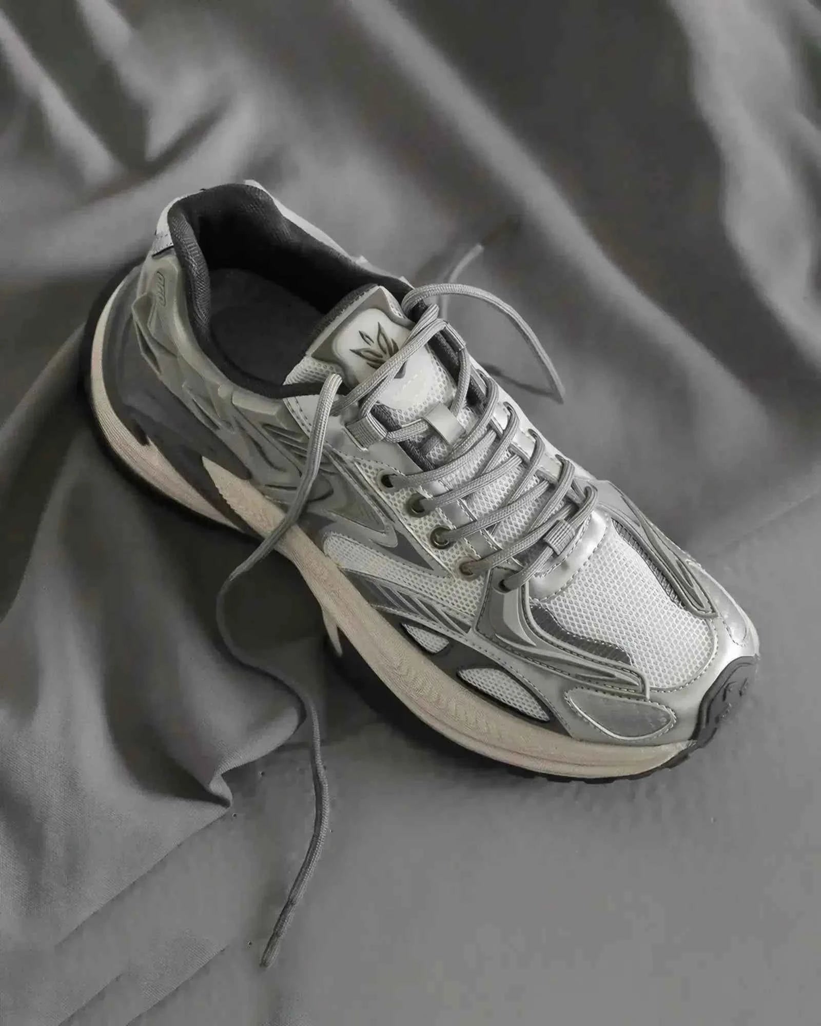 Sneakers Solva