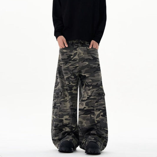Retro Camo Workwear Wide-Leg Jeans