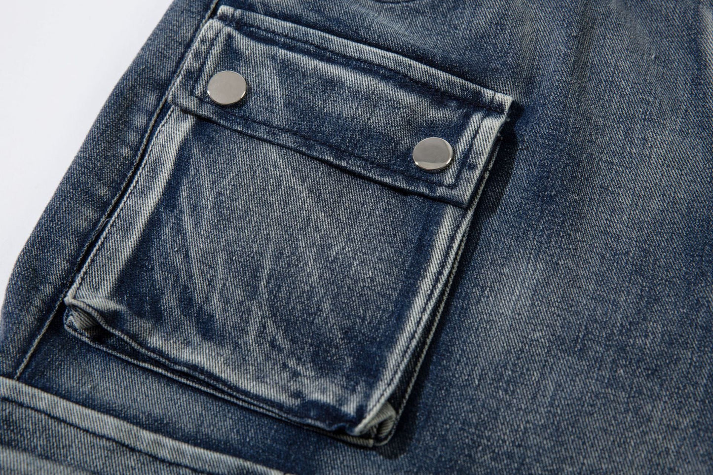 Barbed Baggy Embroidery Cargo Pants