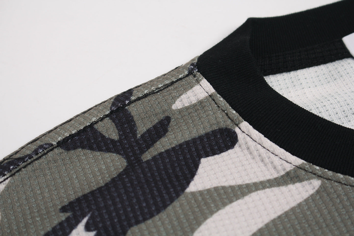 Camo 'Ghost' Breathable Long Sleeve Sweatshirt