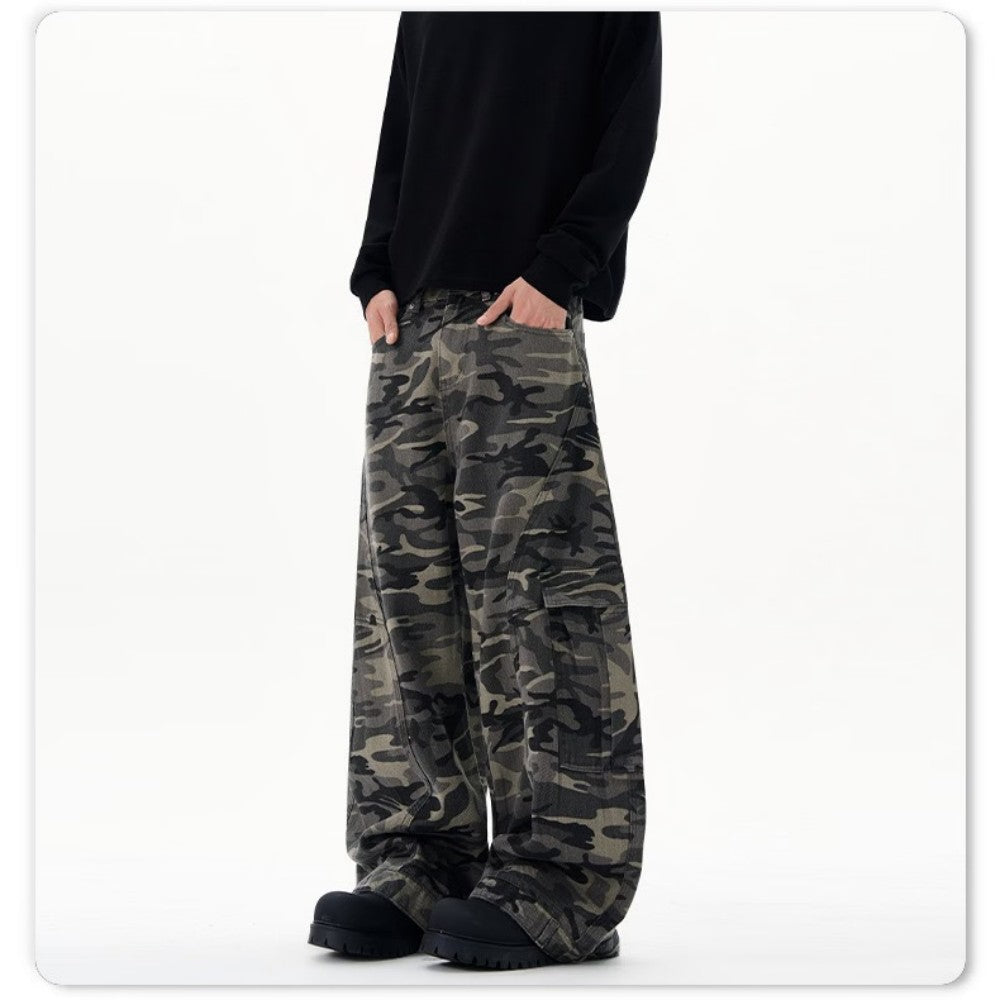Retro Camo Workwear Wide-Leg Jeans