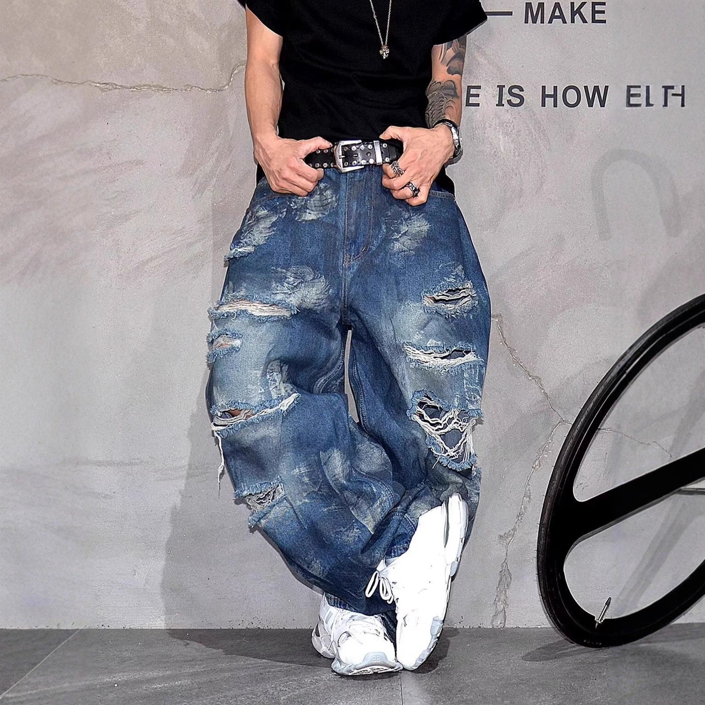 Ruin Distressed Jeans - Heavy Blue