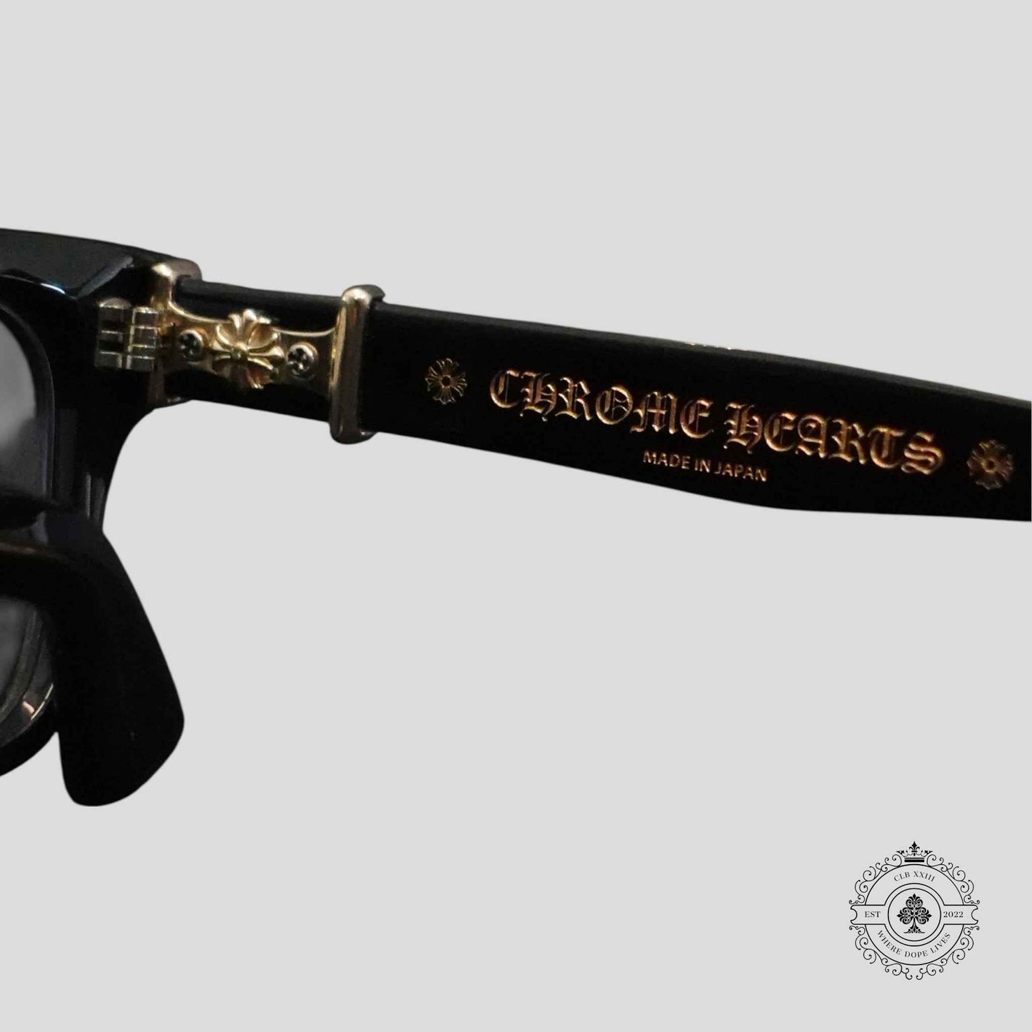Chrome Hearts Diamond Embellished Vagillionaire II Glasses in Black/Gold