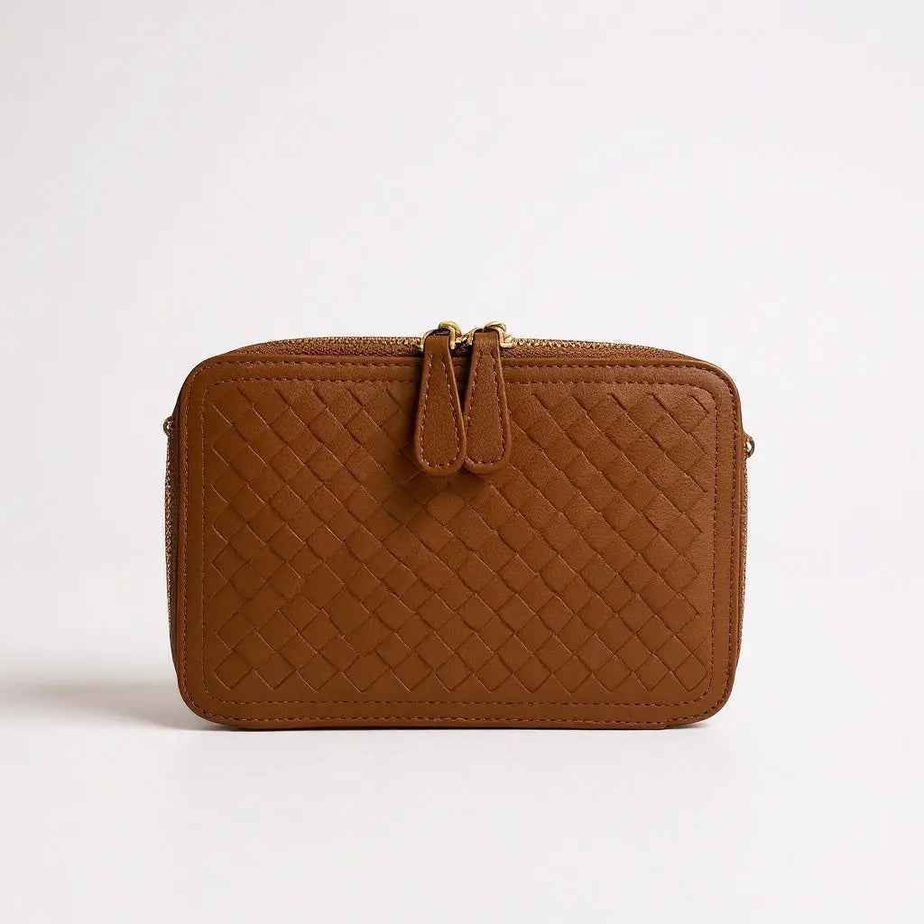 THE ROSETTA WOVEN HEART CROSSBODY(FINAL SALE)