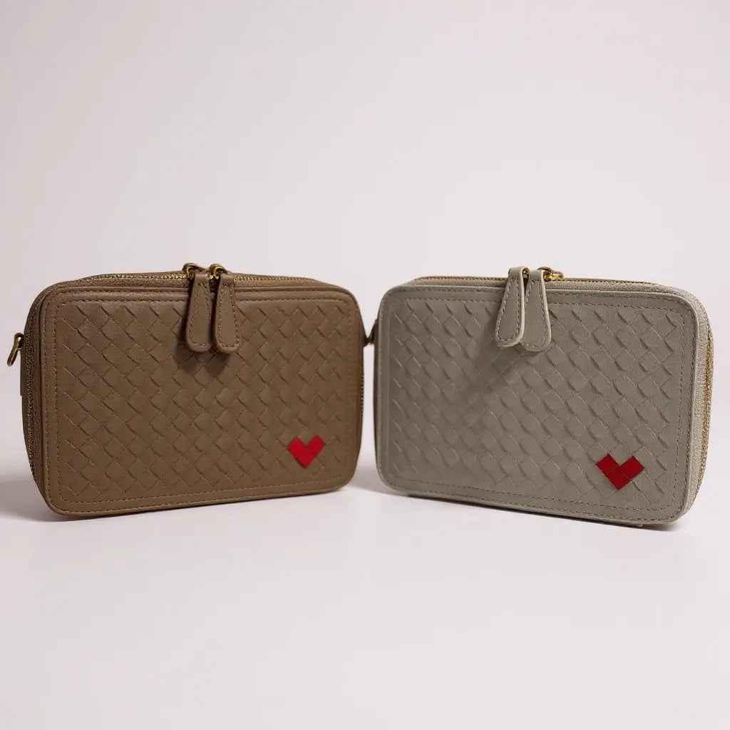 THE ROSETTA WOVEN HEART CROSSBODY(FINAL SALE)