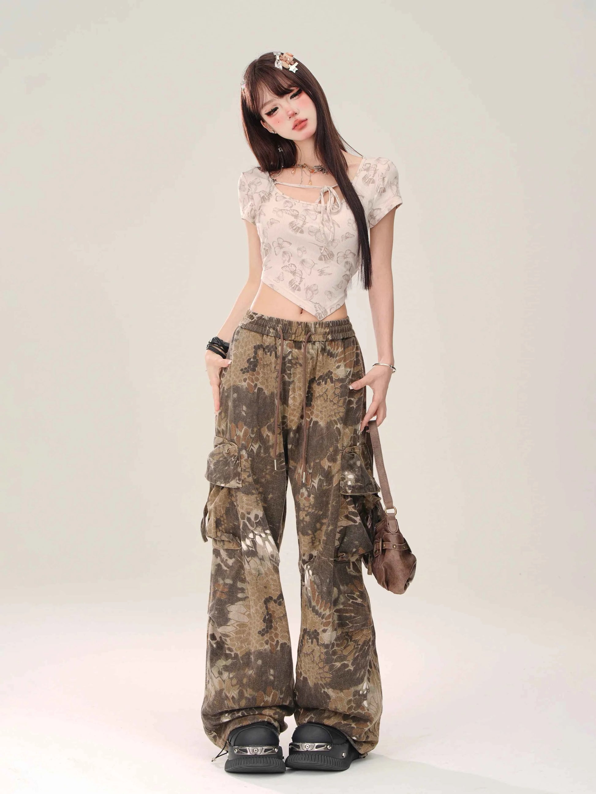 Stylish Snake Patterned Wide Leg Pants
