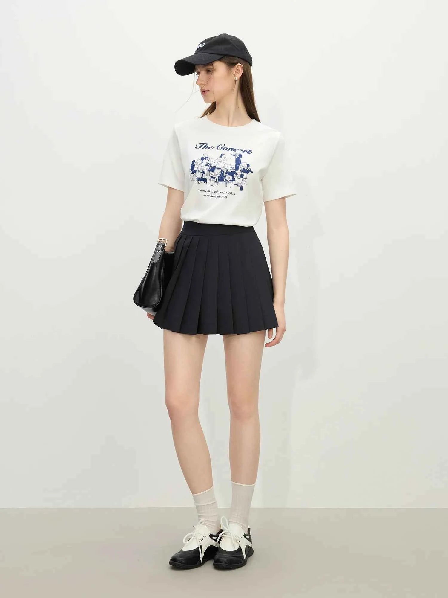 Chic Minimalist Pure Cotton Short-Sleeved T-Shirt