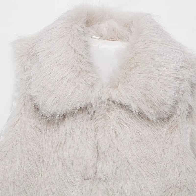 Fashionable Chic Beige Faux Fur Vest