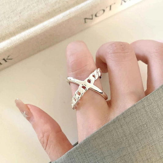 Geometric Wide Braid Square Ring
