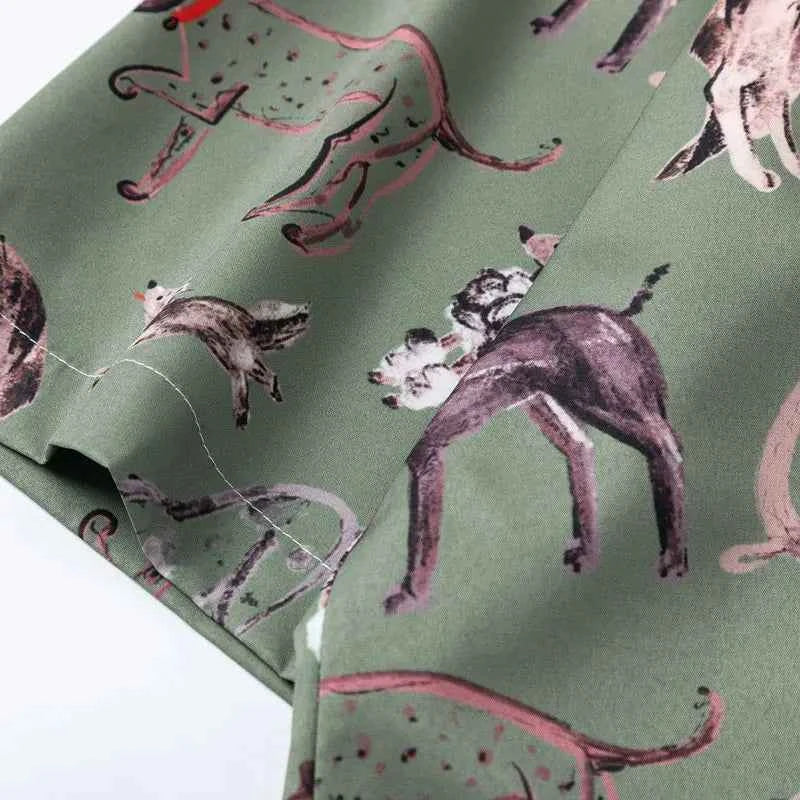 Vibrant Durable Graffiti Dog Graphic Short Sleeve Shirt