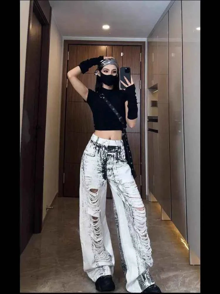 Vintage Women Streetware Ripped Denim Jeans