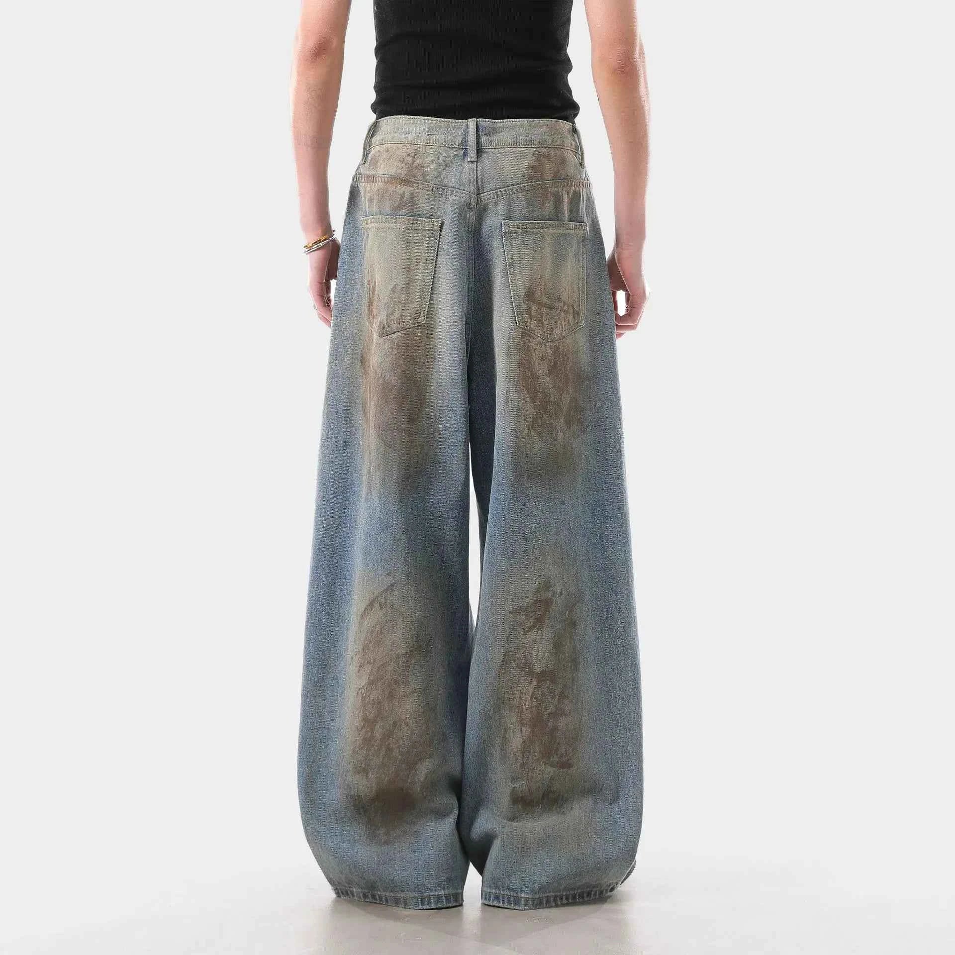 Distressed Vintage Wide Leg Spray Jeans