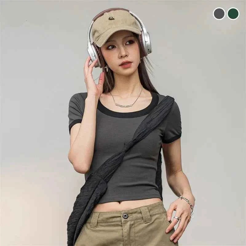 Contrasting Color Slim O-Neck T-Shirt