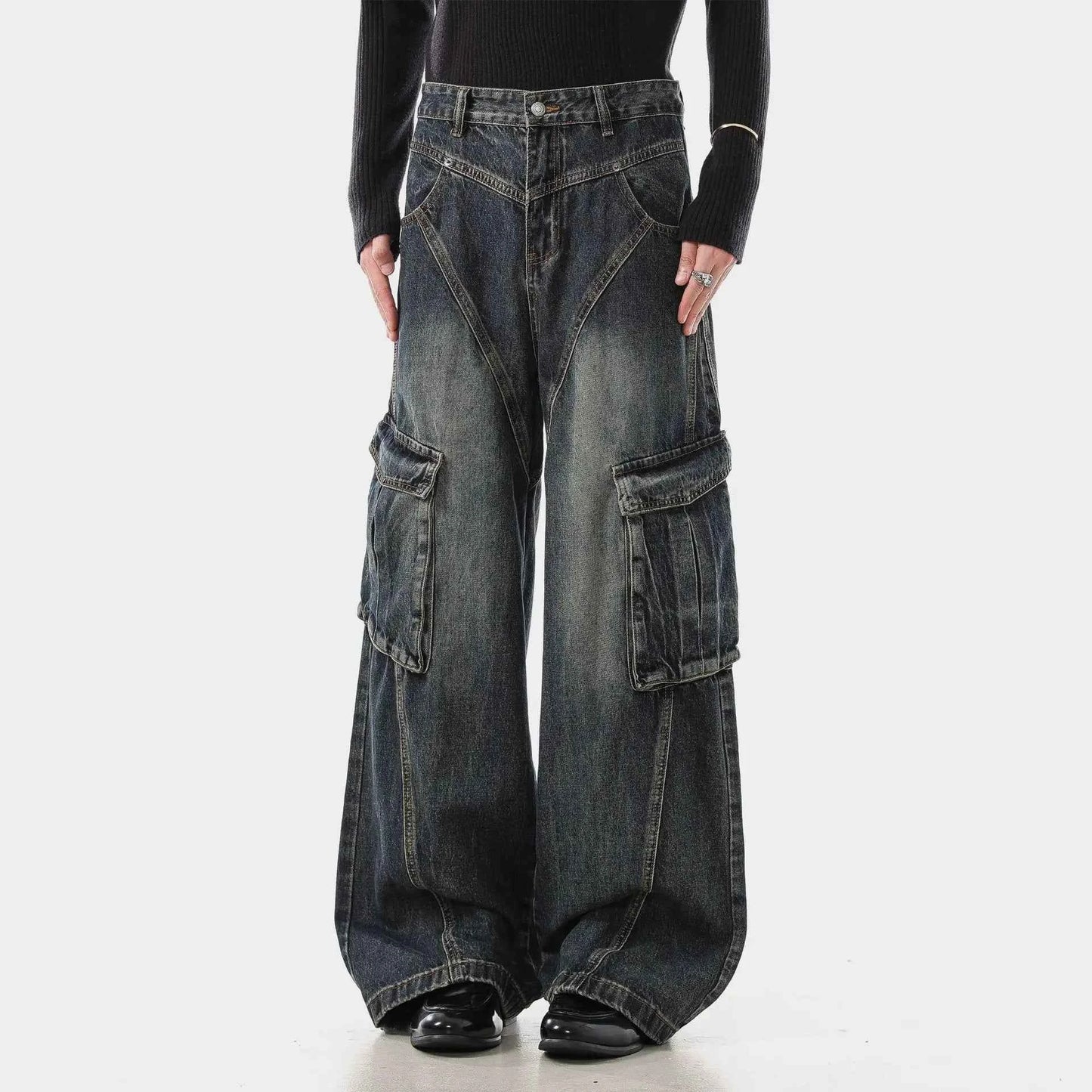 Trendy Deconstructed Wide Leg Cargo Jeans