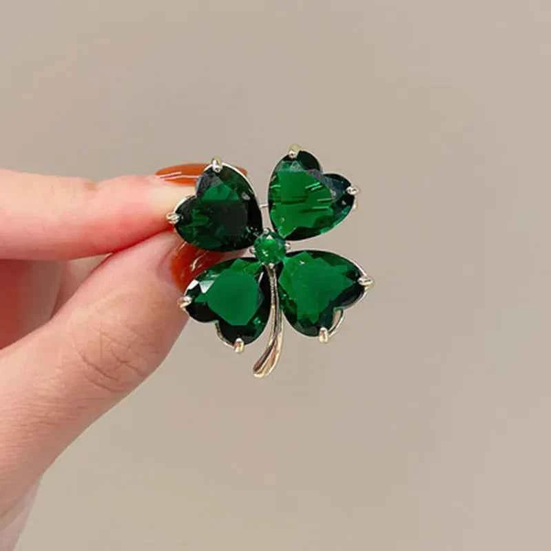 Vintage Emerald Lucky Grass Brooch