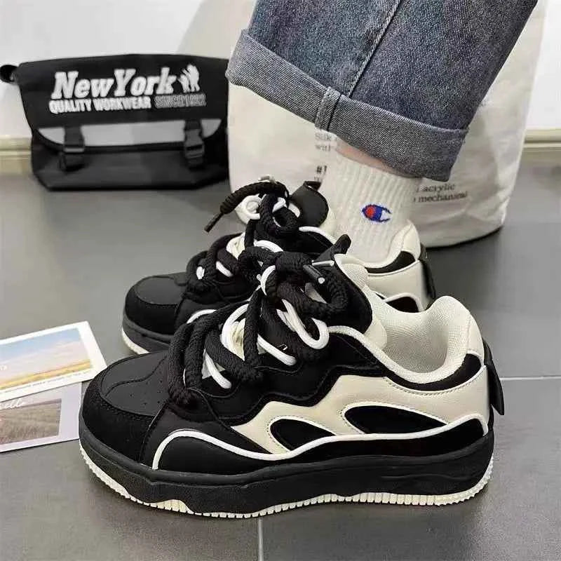 Thick Bottom Lightweight Black Retro Sneaker