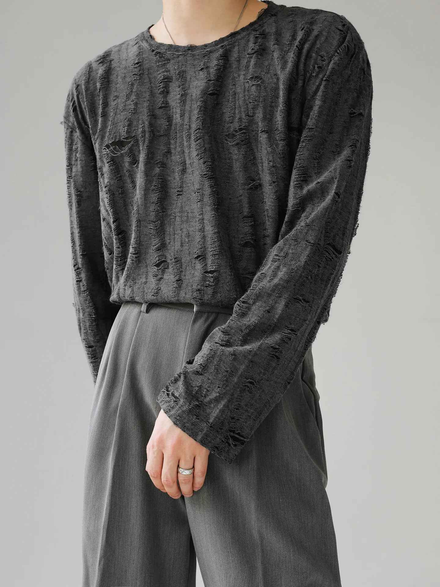 Breathable Retro Distressed Long Sleeve T-Shirt