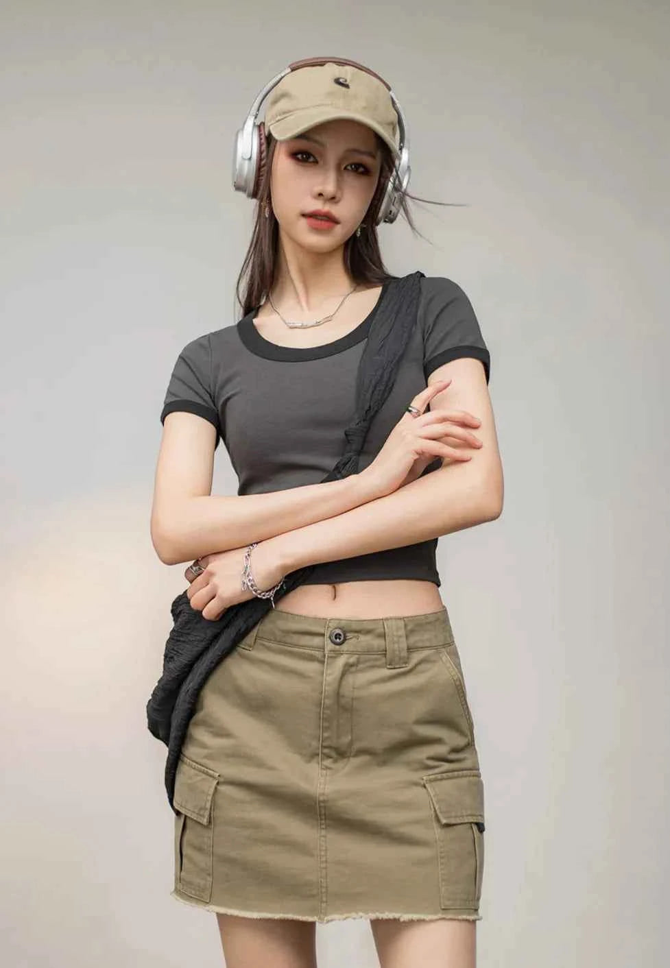 Contrasting Color Slim O-Neck T-Shirt