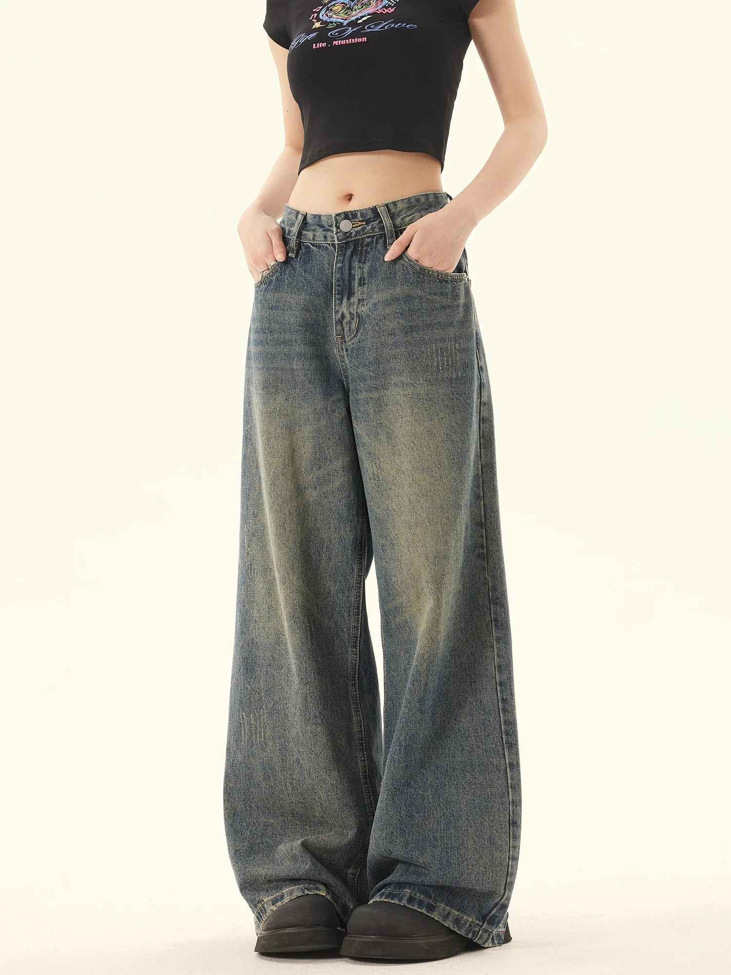 Gradual Change Washed Blue Jeans