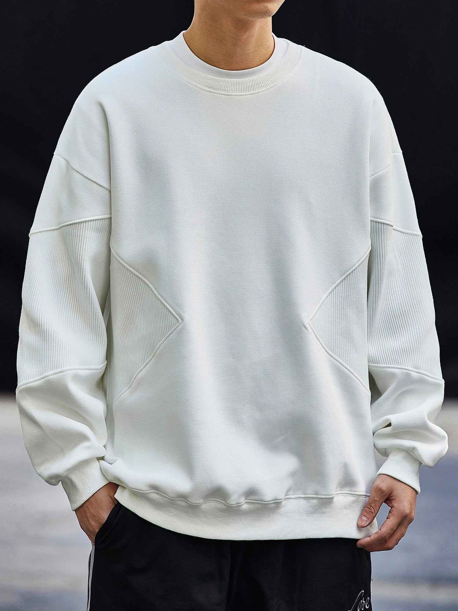 Sweat Bold Contrast