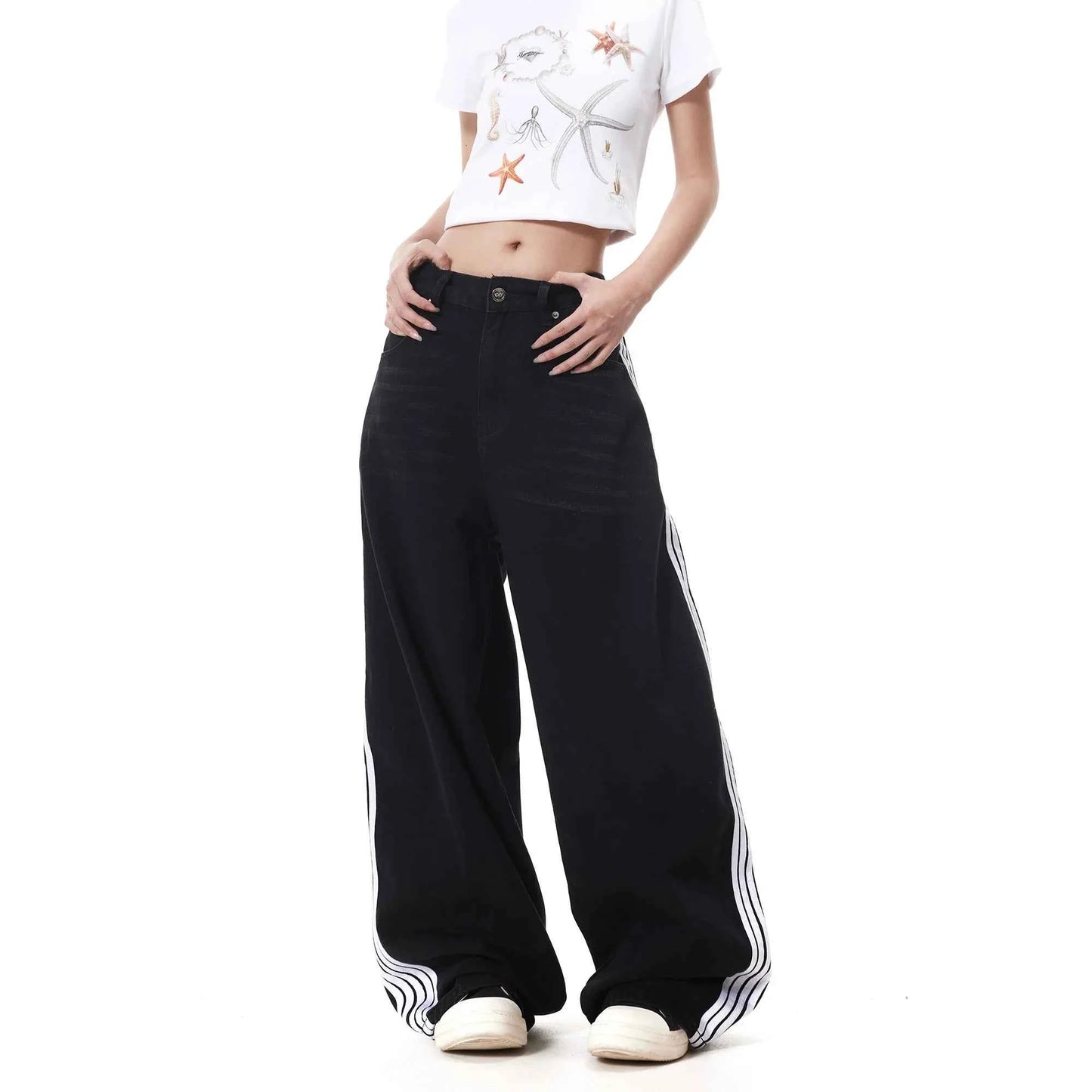 Black Baggy Arc Shaped Vertical Jeans