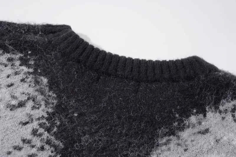 Rivet Gradient Hip Hop Knitted Sweater