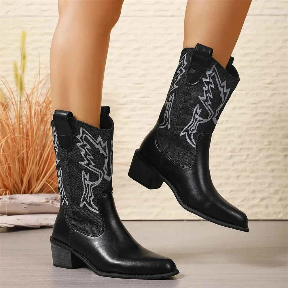 American Vintage Chain-Accent Cowboy Leather Boots
