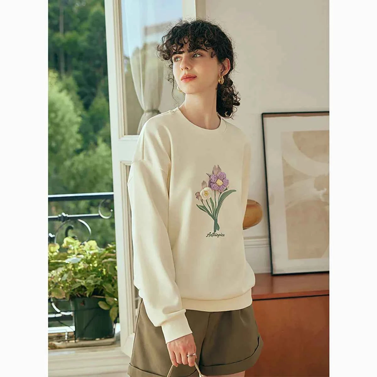 Elevated Loose Fit Crew Neck Casual Sweatshirt