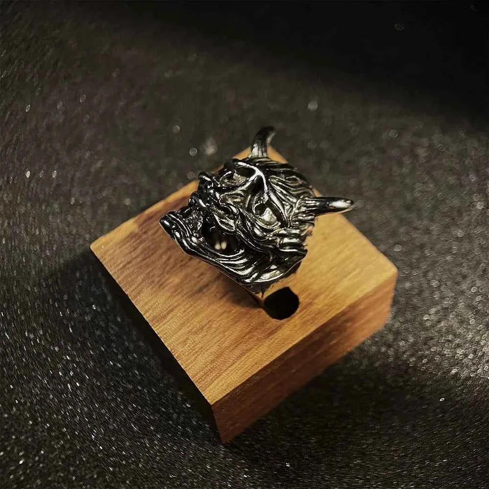 Adjustable Retro Punk Gothic Ring