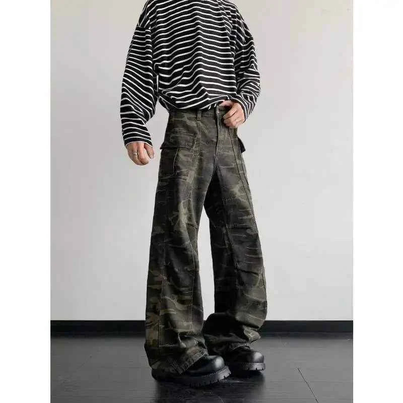 Retro Camouflage Casual Cargo Pants