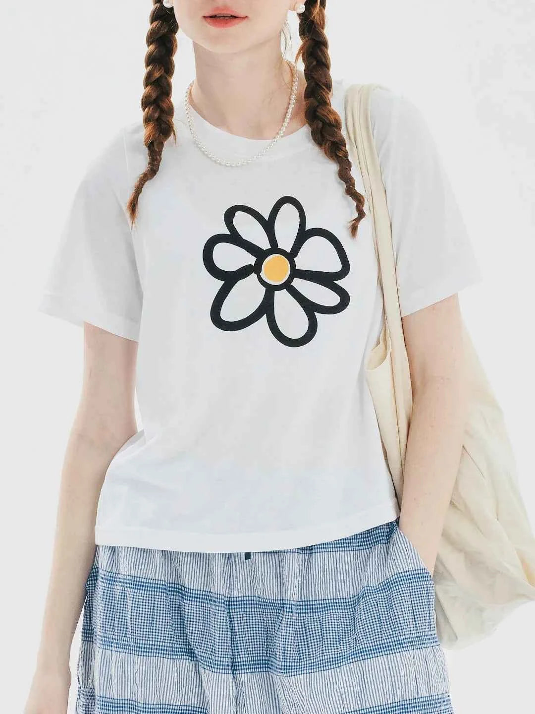 Trendy Stylish Floral Print White T-Shirt