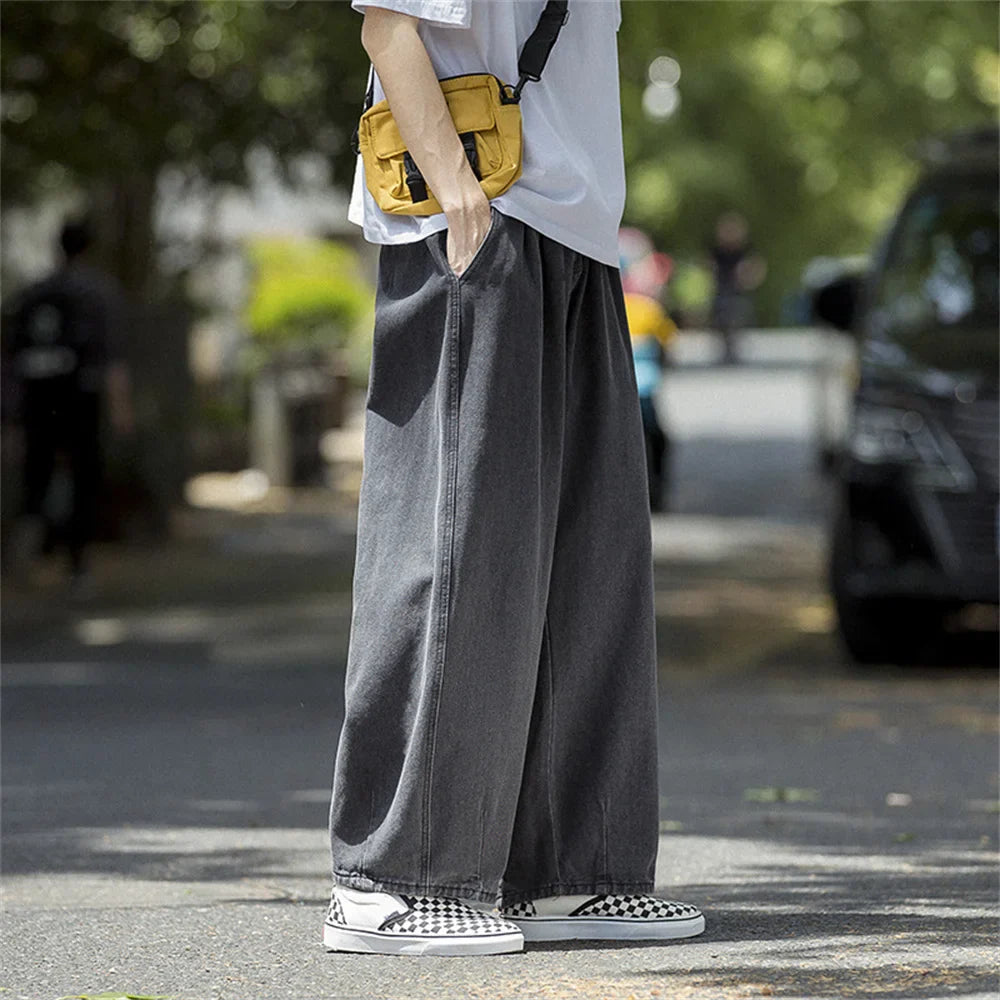 Straight Cut Baggy Jeans