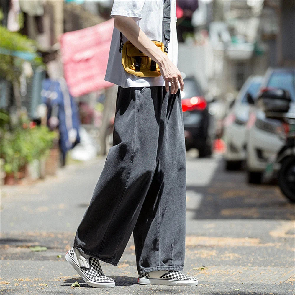 Straight Cut Baggy Jeans