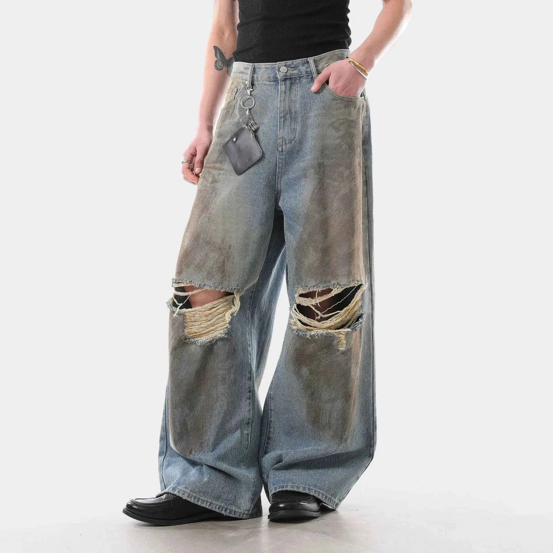 Distressed Vintage Wide Leg Spray Jeans
