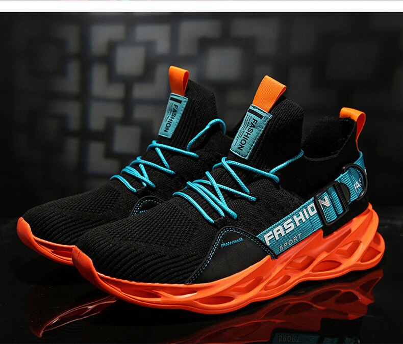 0xFash Sneakers