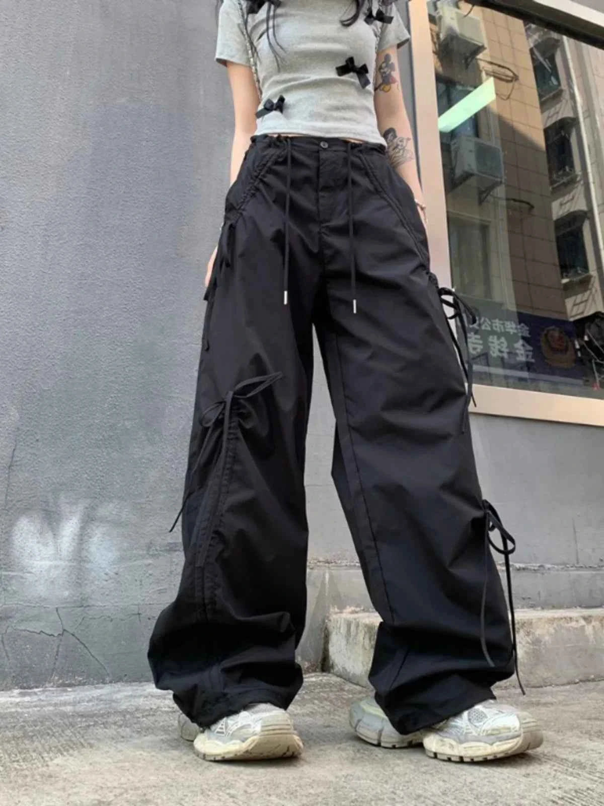 Vintage Oversize Pink Bow Cargo Pants