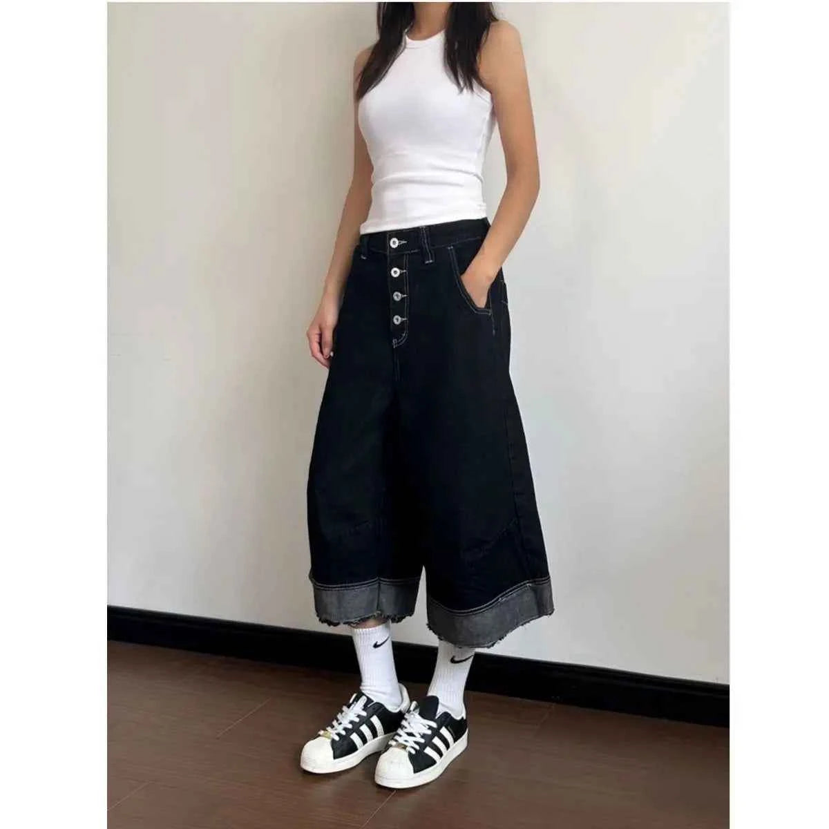 Women Retro Wide Leg Raw Edged Jorts