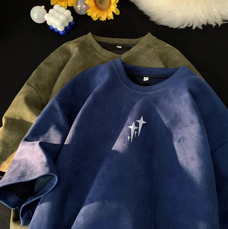 Knobby Star Graphic Crew Neck T-Shirt