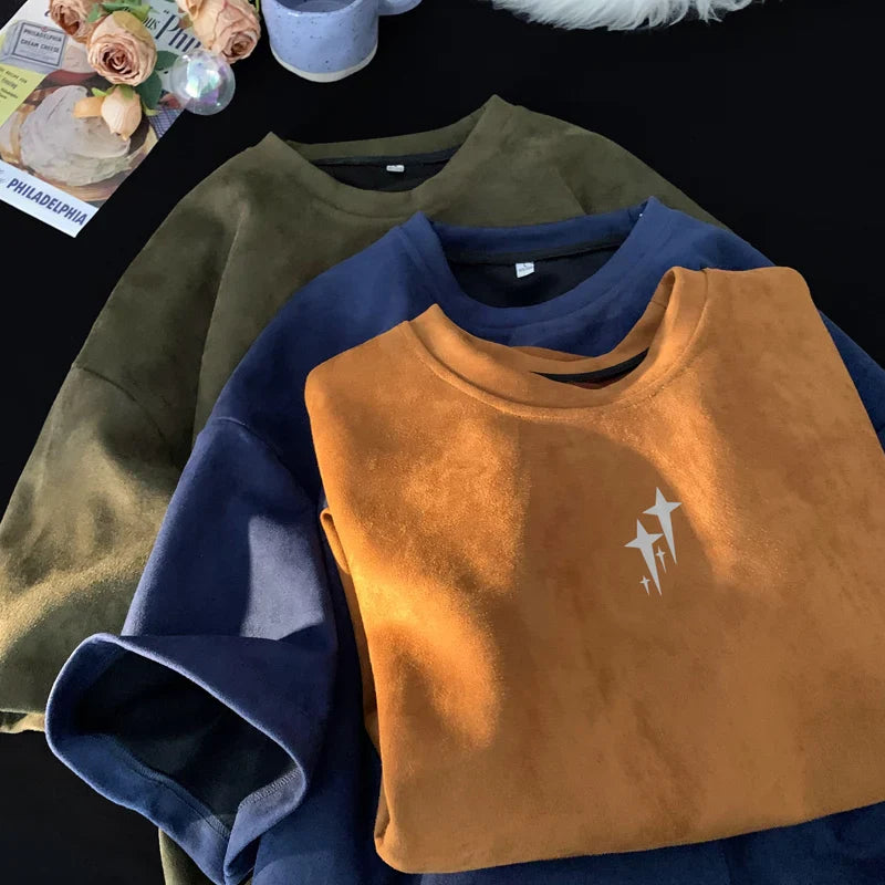 Knobby Star Graphic Crew Neck T-Shirt
