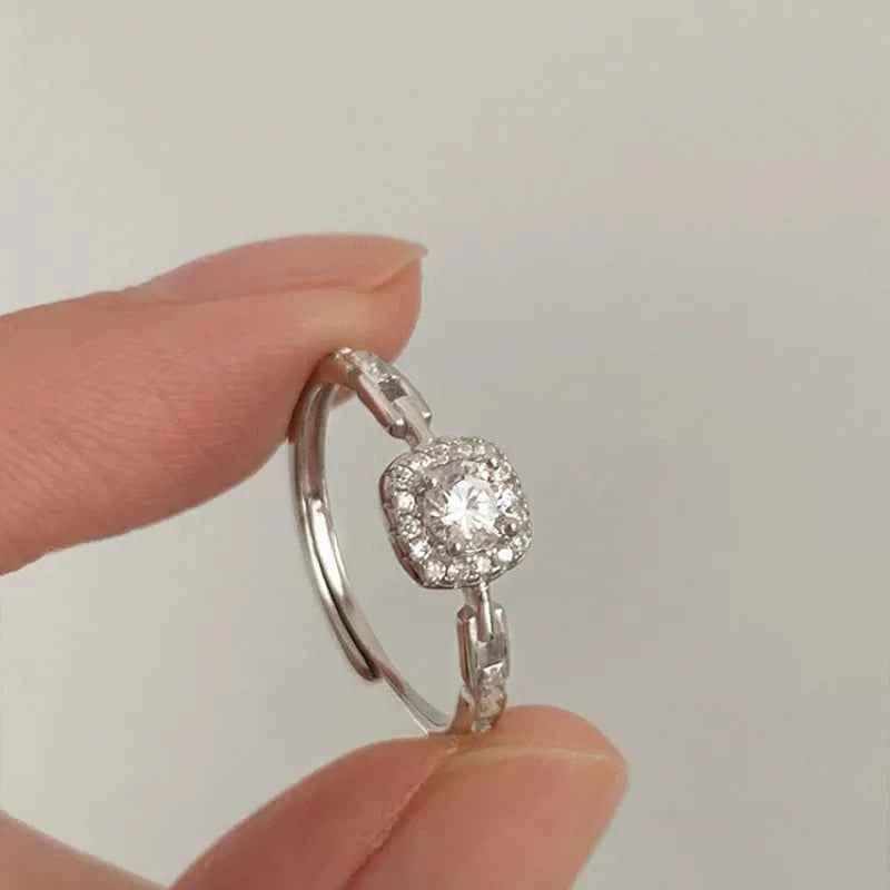 Elegant Silver Zircon Geometry Ring