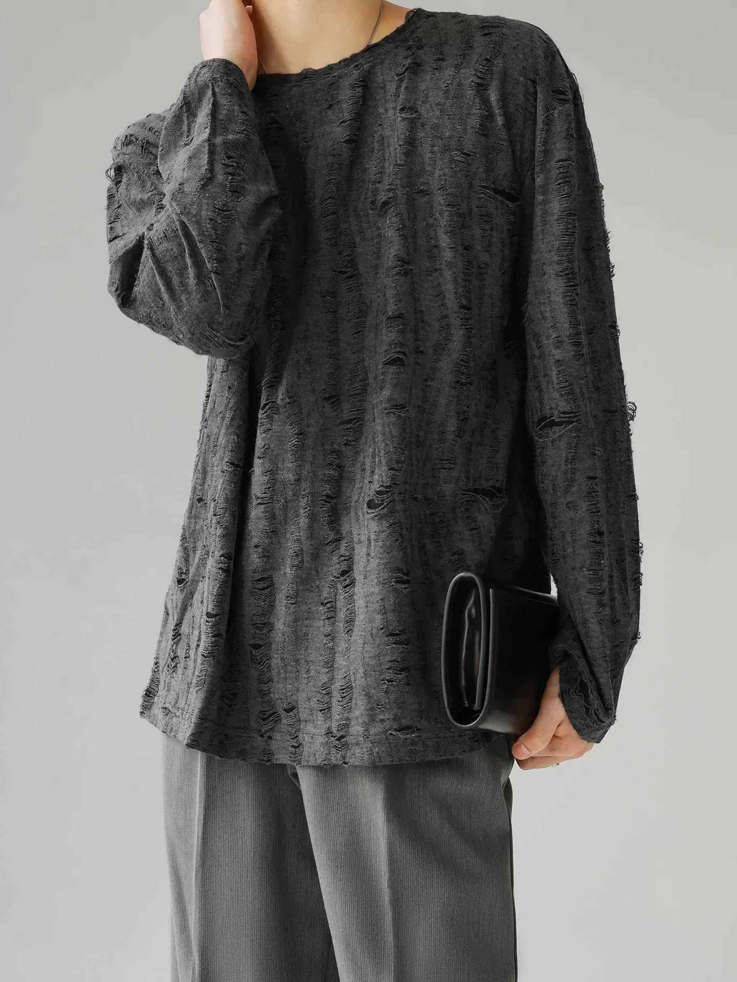 Breathable Retro Distressed Long Sleeve T-Shirt