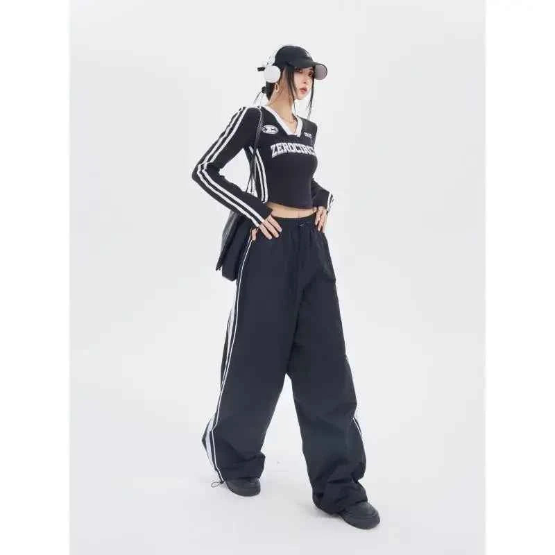 Retro Vintage Aesthetic V-Neck Crop T-Shirt