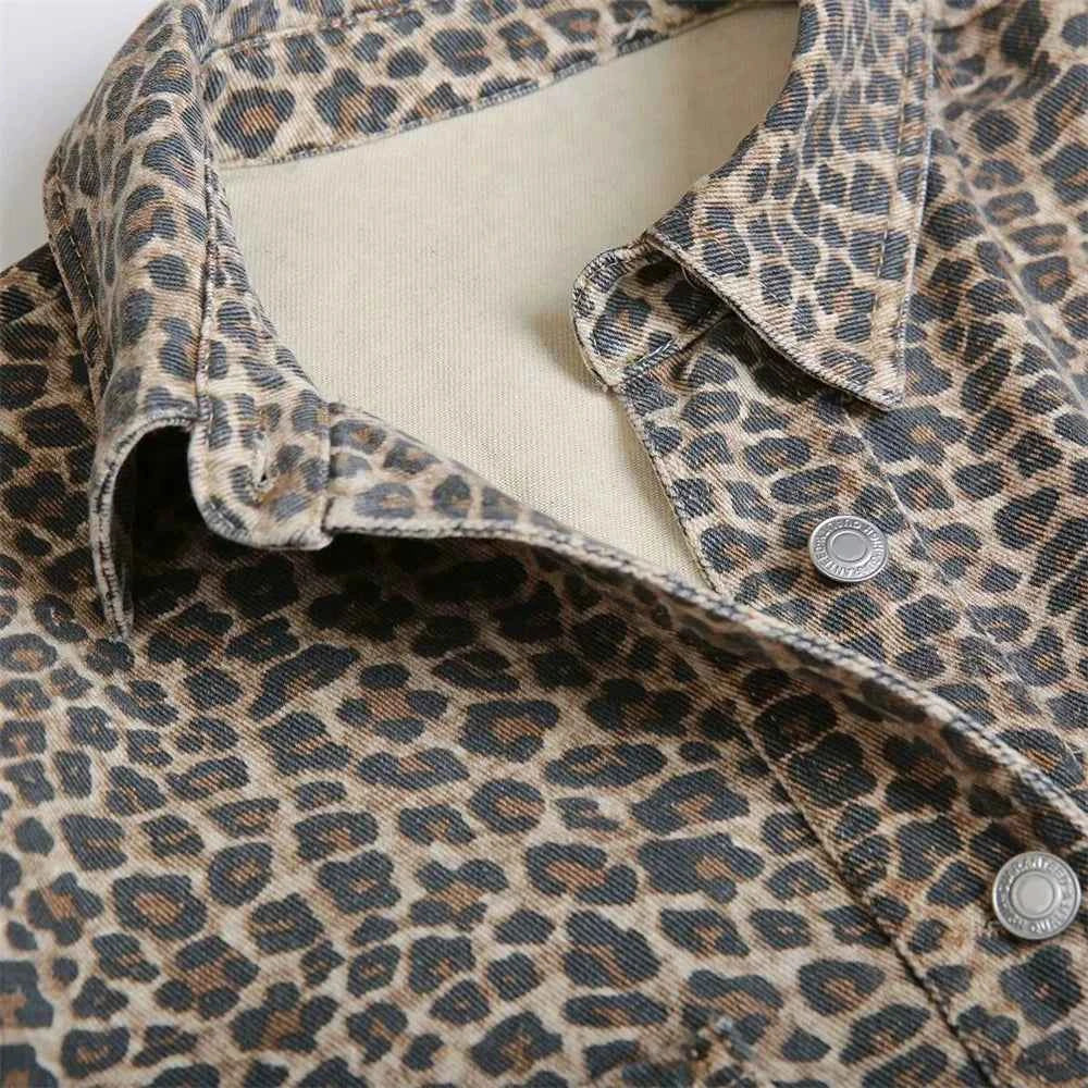 Trendy Leopard Style Long Sleeve Shirt