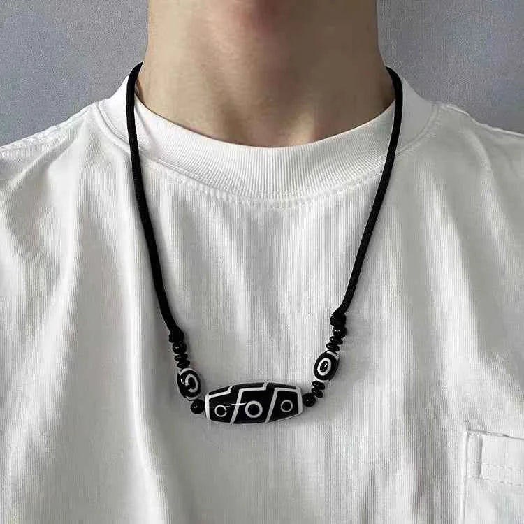 Adjustable Tibetan Onyx 3 Eyes Dzi Necklace