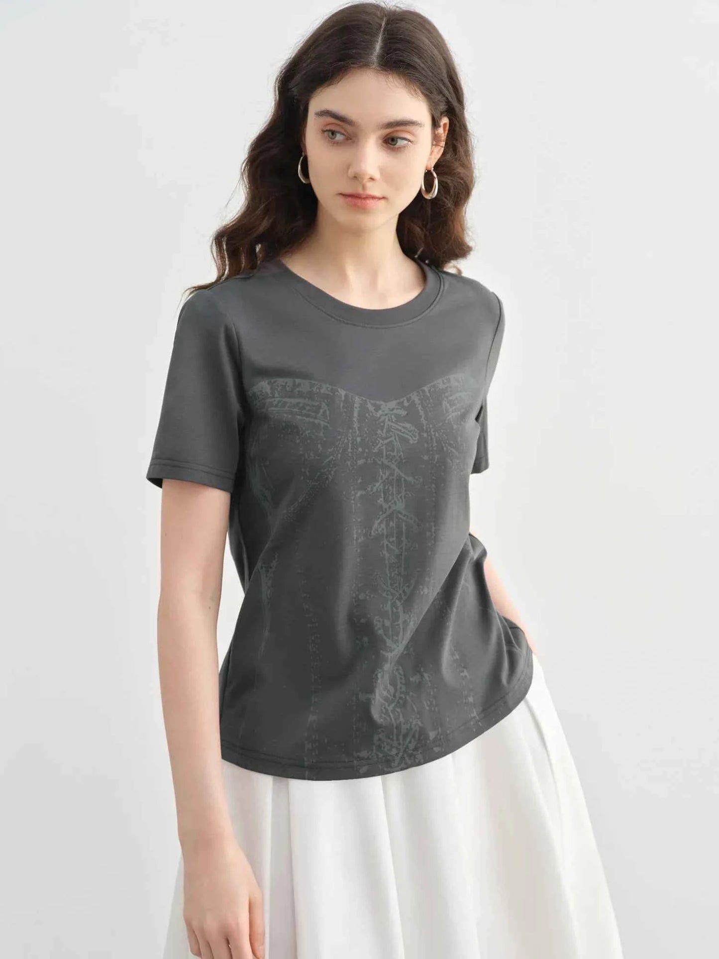 Slimming Slogan Print Round Neck T-Shirt