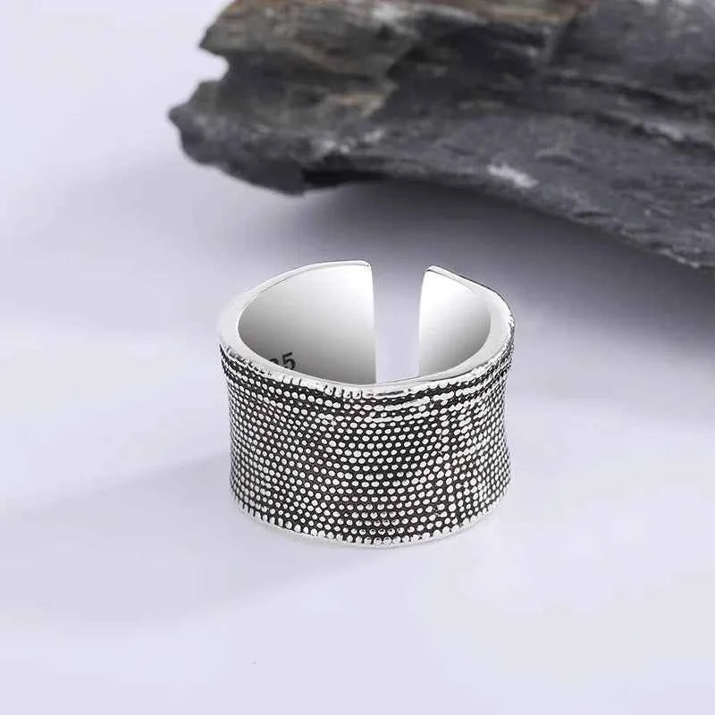 Vintage Thai Silver Tree Bark Texture Ring